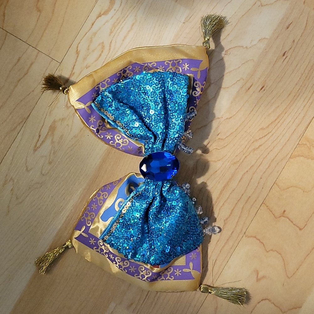 Disney Parks Jasmine Hair Clip EUC